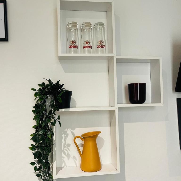 Calm And Cozy - Appartement 1 Chambre - 2