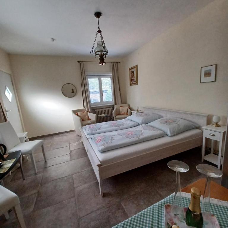 Villa Romy - 3 Gästezimmer - Standard Doppelzimmer - 3