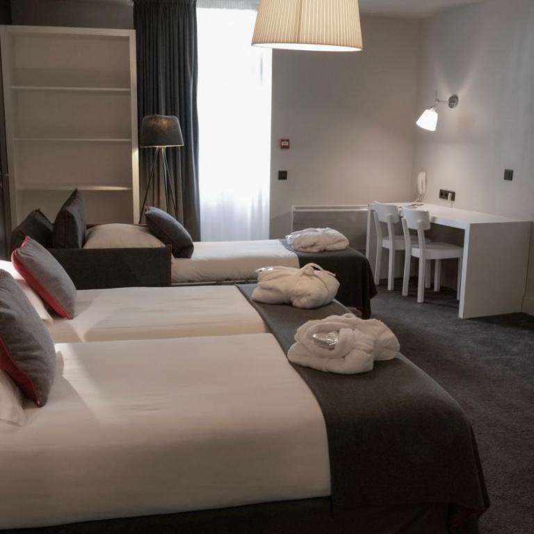 Le Faucigny - Hotel de Charme & SPA - Chambre Triple Confort - 2