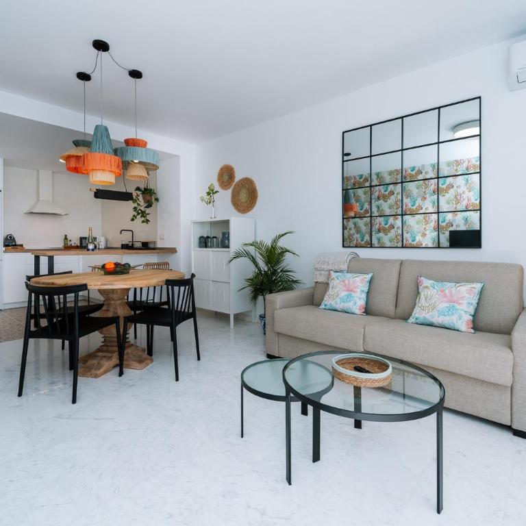Tropical Suite - Two-Bedroom Apartment - 29
