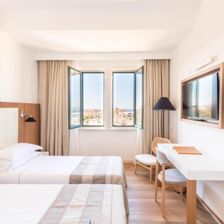 Hotel Catalunya - Camera Superior Matrimoniale/Doppia con Letti Singoli con Vista Mare - 1