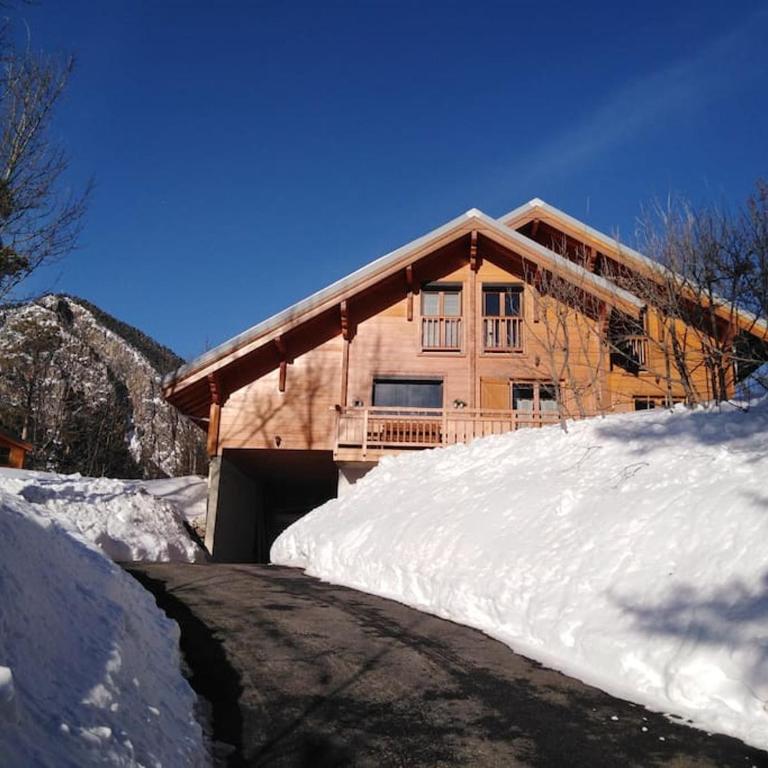 Séjour en famille dans un chalet cosy! - Chalet - 52