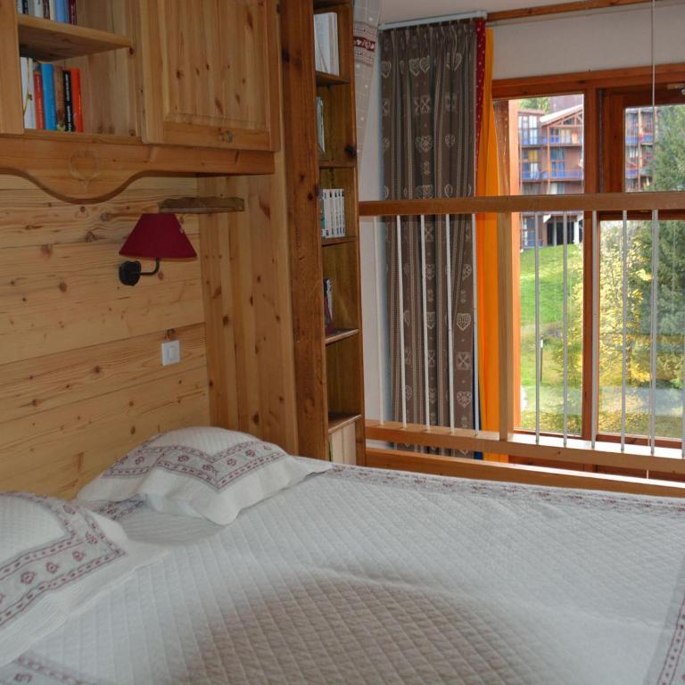 Duplex confortable ski aux pieds avec balcon - FR-1-346-411 - Appartement - 10