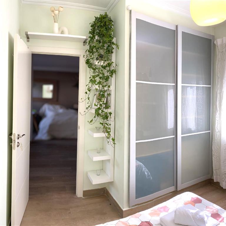 Cómoda Habitación Doble cerca de los lugares emblemáticos de Madrid - Habitación Doble - 1 o 2 camas - 6