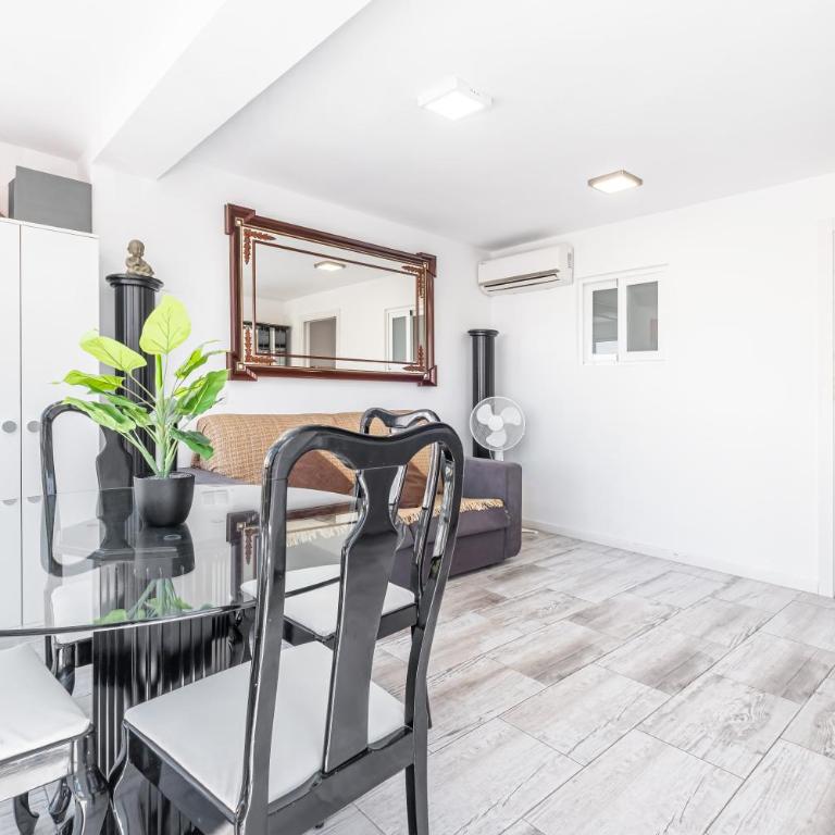 Bermudas 401 Apartment Levante-Rincón de Loix Area - Apartment - 8