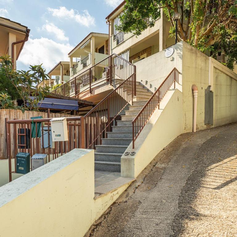 CASABIANCOMARE - Appartamento con 2 Camere da Letto - 31
