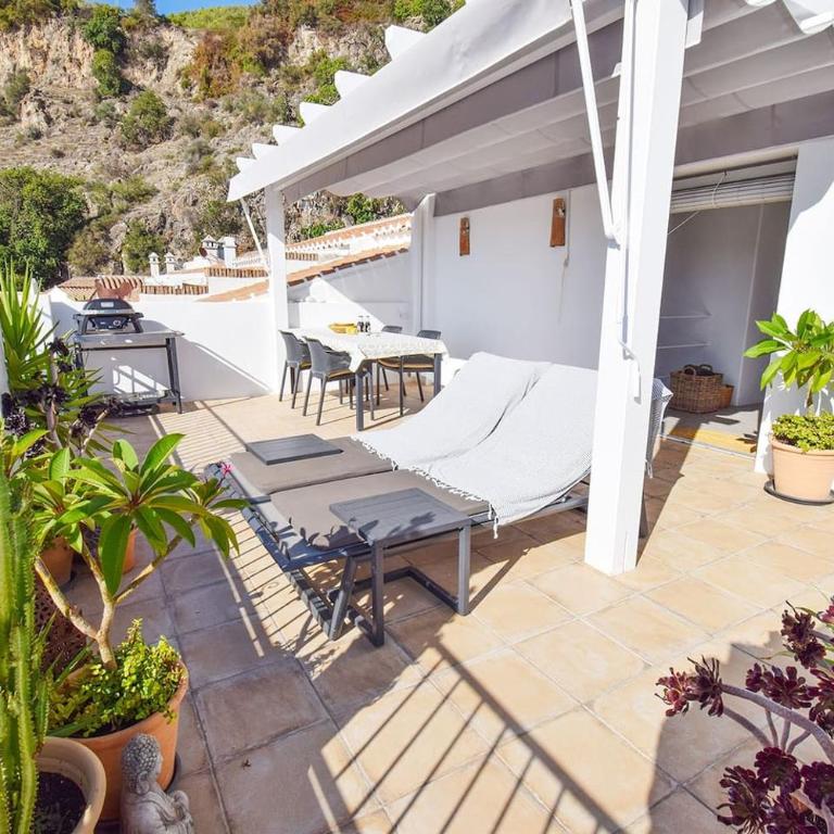 La Orza, Frigiliana Luxury center townhouse with pool and parking HansOnHoliday Rentals - Casa de 3 dormitorios - 6