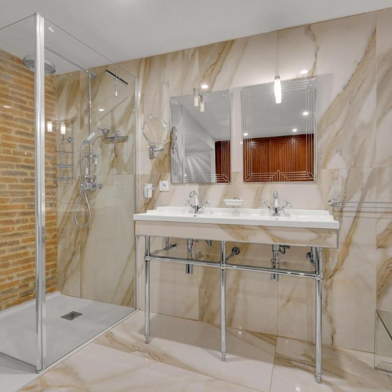 Les Relais du Capitole - Appartements d'hôtes - Appartement 3 Chambres Premium - 3
