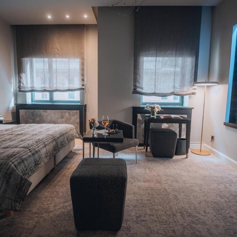 Garni Hotel Townhouse 27 - Komfor Dvokrevetna Soba sa Bračnim Krevetom - 9