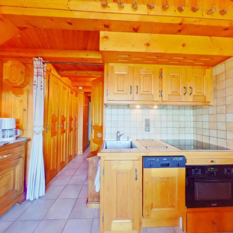 Appartement 2 pièces Les Saisies, haut de la station, 6 personnes, balcon. - Apartment mit 1 Schlafzimmer - 10