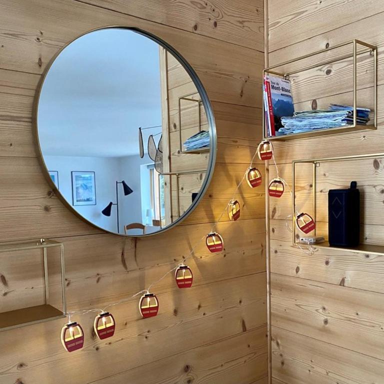 Chalet rénové pour 12 pers., à 100m des pistes, 300m des commerces, terrasses et parking inclus - Chalet 3 Chambres - 14