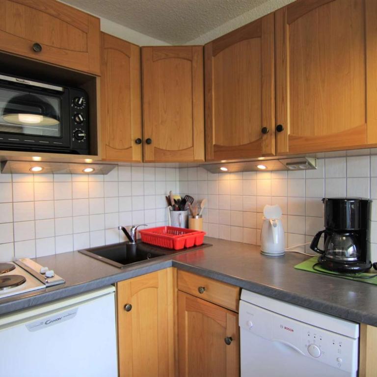Studio Les Saisies 4 pers proche commerces, exposition sud - Appartement 1 Chambre - 9