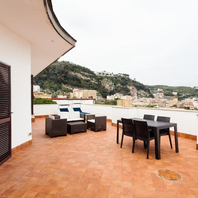 Casa Di Aria - Two-Bedroom Apartment - 1