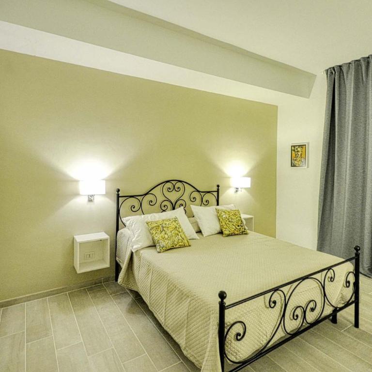 Casa Arthemisia - Two-Bedroom Apartment - 12