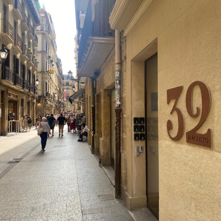 32 De Agosto ROOMS - Habitación Doble con baño privado - 1 o 2 camas - 13