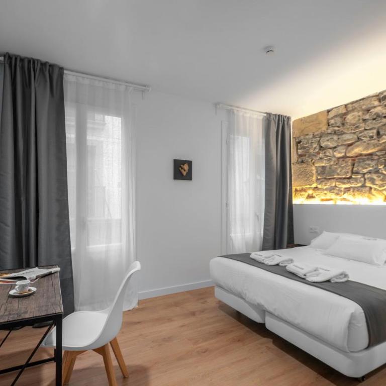 32 De Agosto ROOMS - Habitación Doble con baño privado - 12