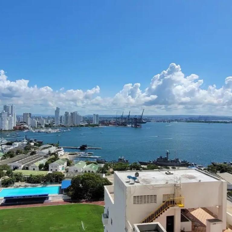 Apartasuites Edificio H2 - Vistas al Mar & Bahia - Apartamento con balcón - 3