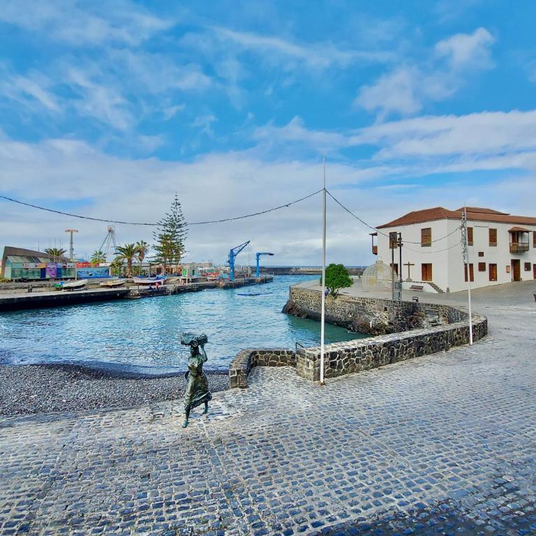 Miranda Penthouse AD with FREE PARKING - Apartamento - 4