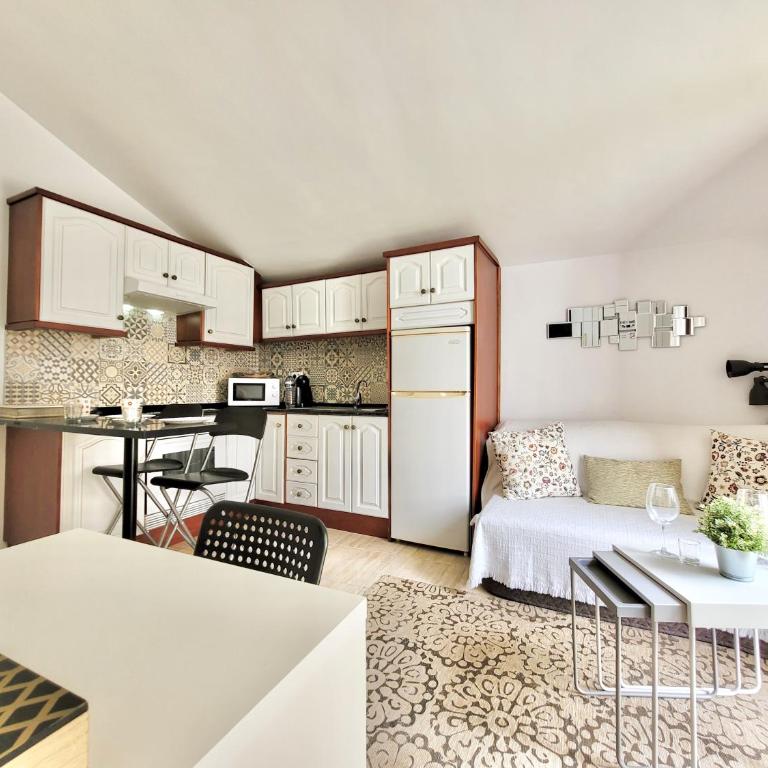 Miranda Penthouse AD with FREE PARKING - Apartamento - 30