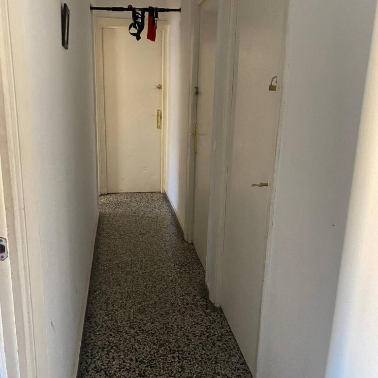 Apartamento de habitaciones privadas en el centro de Málaga - Habitación Doble con baño compartido - 2