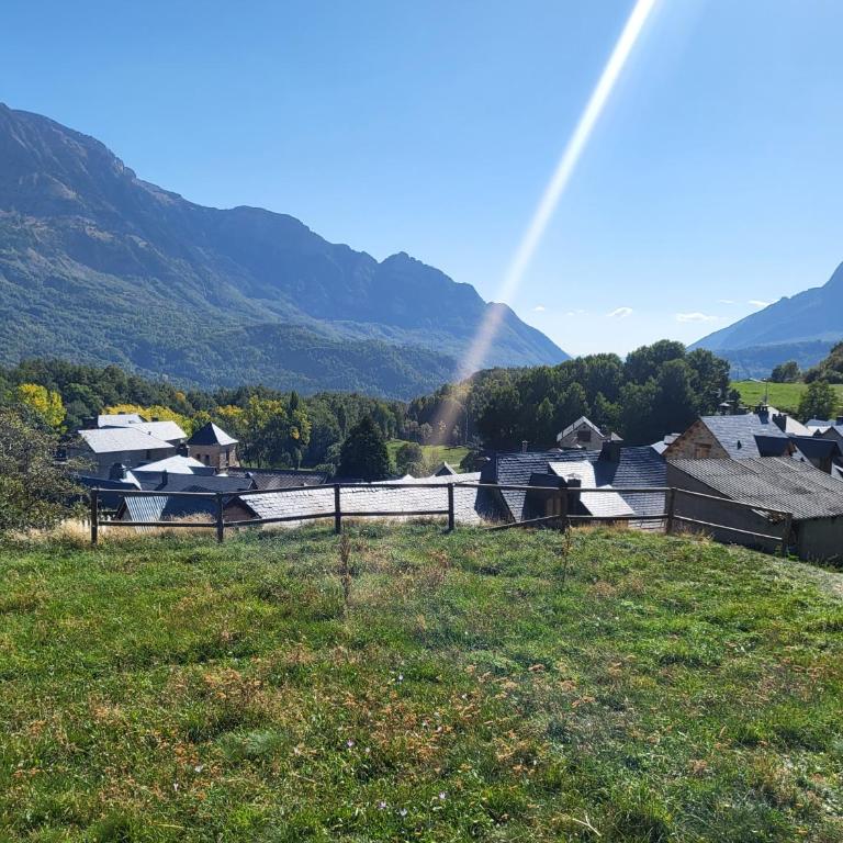 Acogedor apartamento dúplex Sandiniés - Appartement 2 Chambres - 28