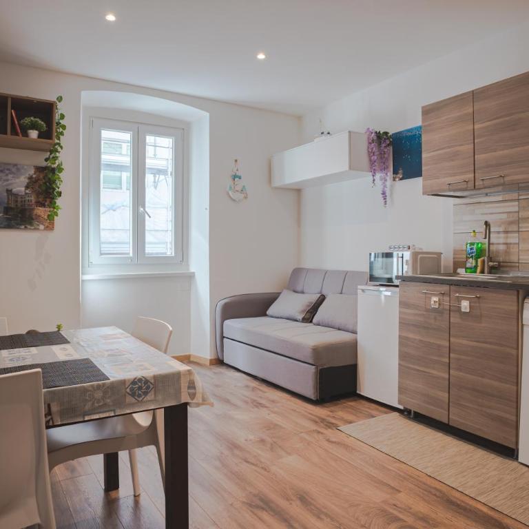 [Largo Barriera] Elegant Apartment *Netflix+WiFi* - One-Bedroom Apartment - 10