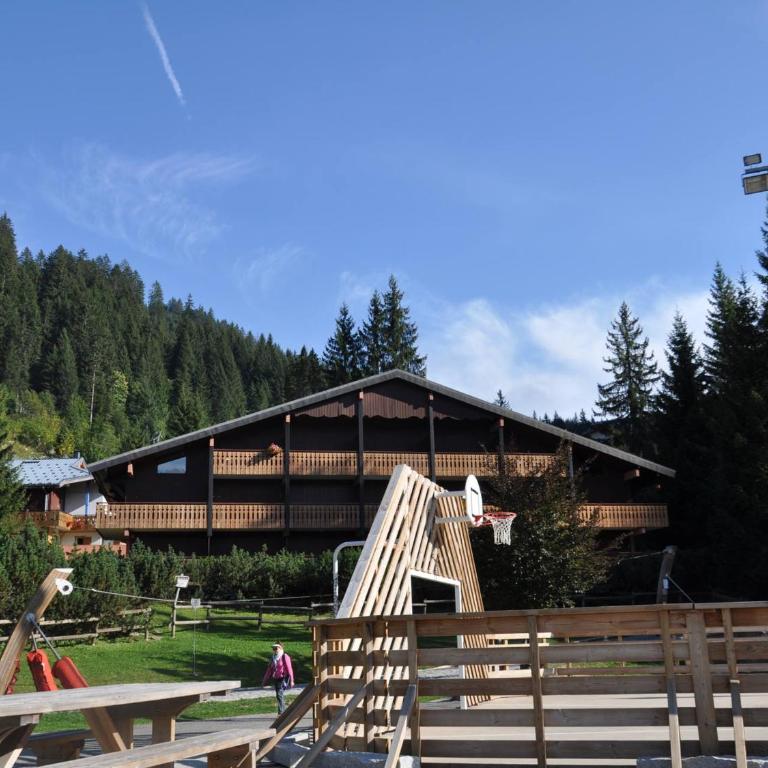 Châtel: Appartement près des pistes, parking inclus - FR-1-693-11 - Apartamento - 13