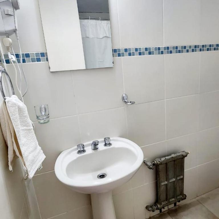 Estudio Brendel a metros del Centro Cívico - Apartamento de 1 dormitorio - 3