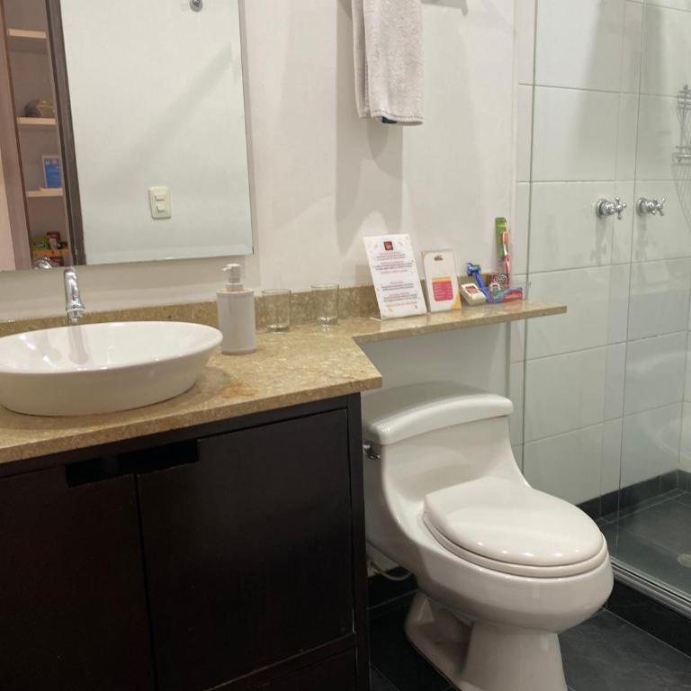 Hotel 104 Art Suites - Apartamento Familiar - 1