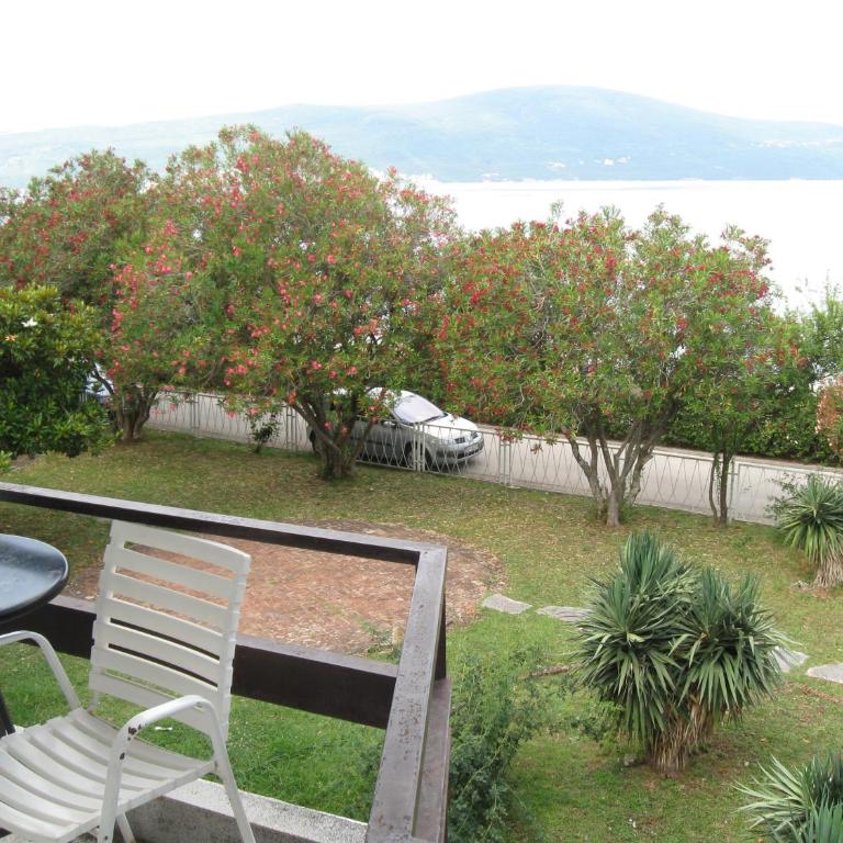 Hotel Kamelija - Double Room with Balcony and Sea View - 1