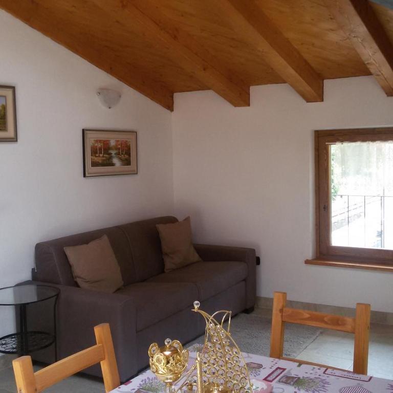 Mansarda Monte Bianco - Apartment with Mountain View - 22
