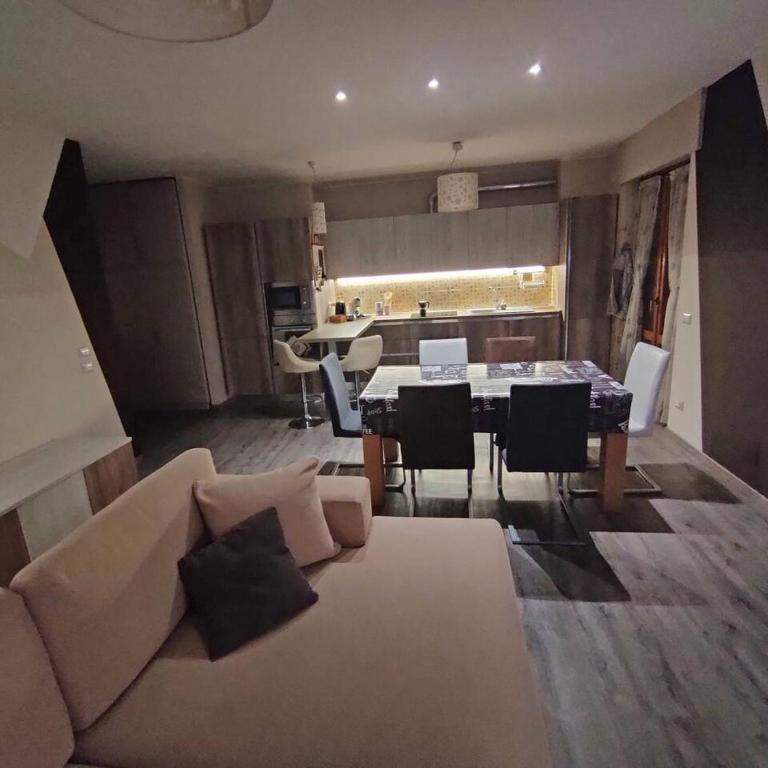 Parcheggio GRATUITO, all'Arco d'Augusto, Chentre en Ville - Two-Bedroom Apartment - 13