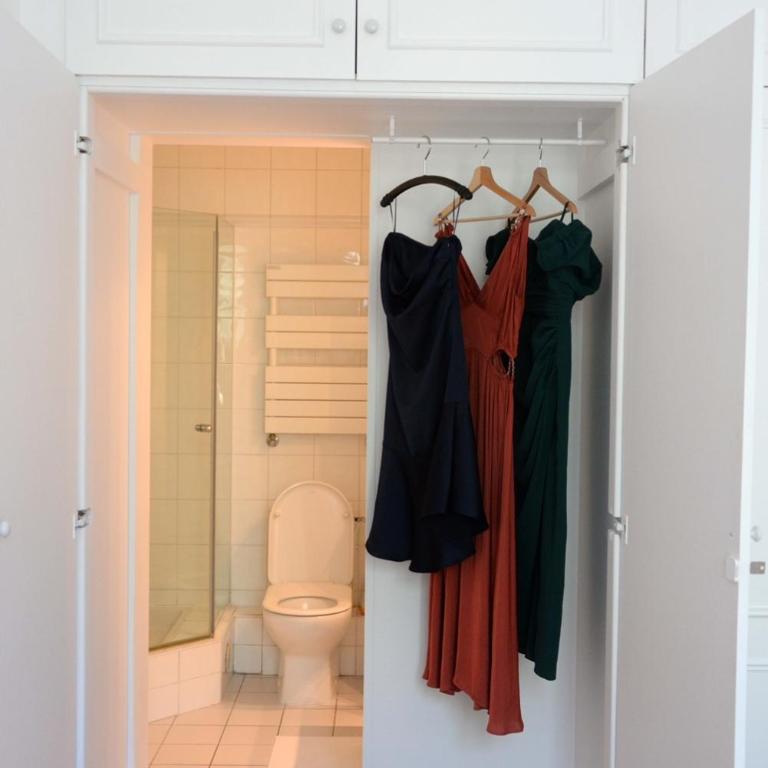 Eiffel Tower Oasis 30m from Eiffel Tower - Chambre Double avec Salle de Bains Privative - 6
