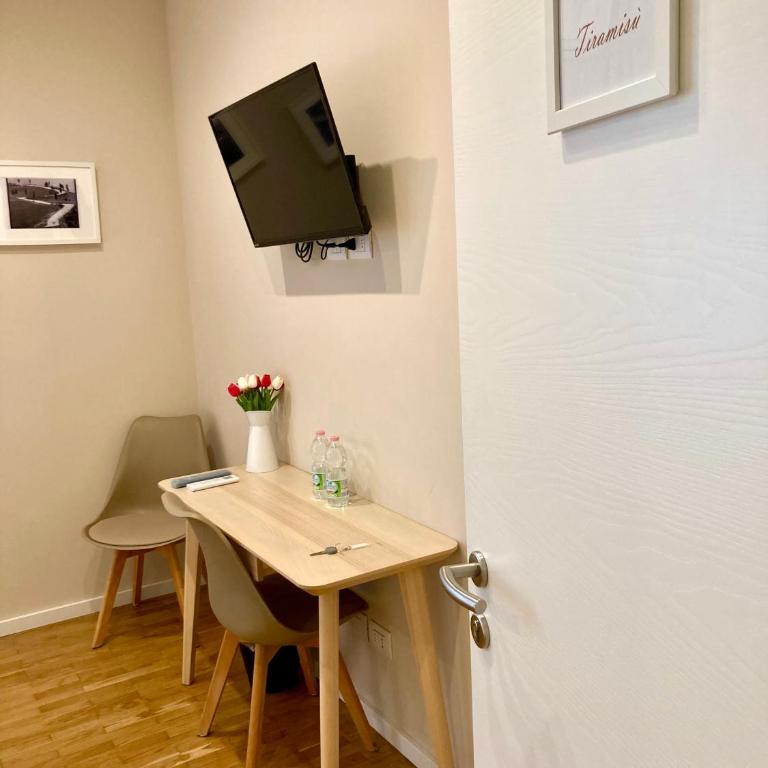 Maison Altinia, locazione in centro storico a due passi dalla stazione - Habitación Doble con baño privado externo - 1