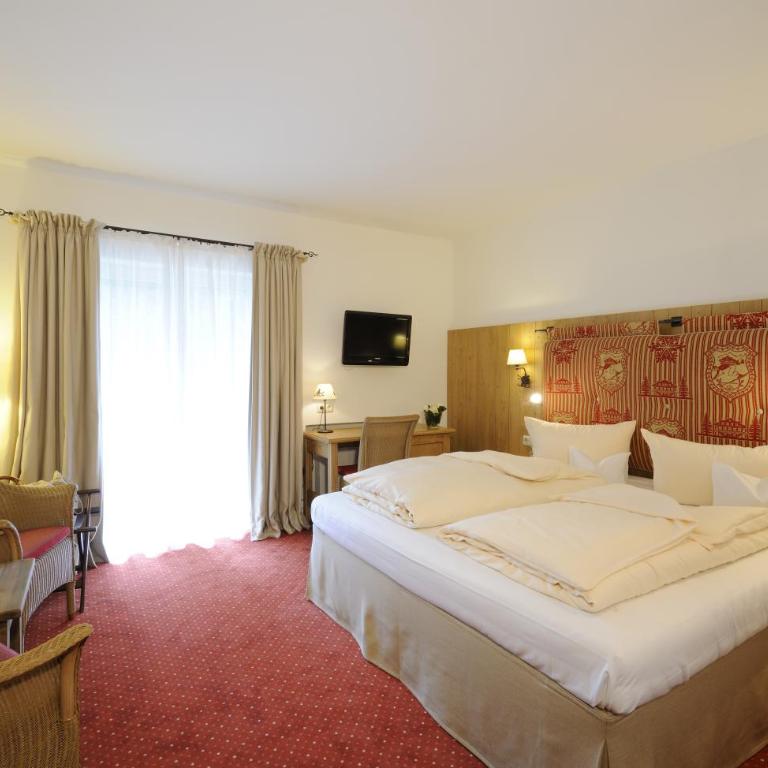 Staudacherhof in Garmisch-Partenkirchen I Blick aufs Zugspitzmassiv I einzigartige Bayurvida Küche - Classic Doppelzimmer Alpine - 4