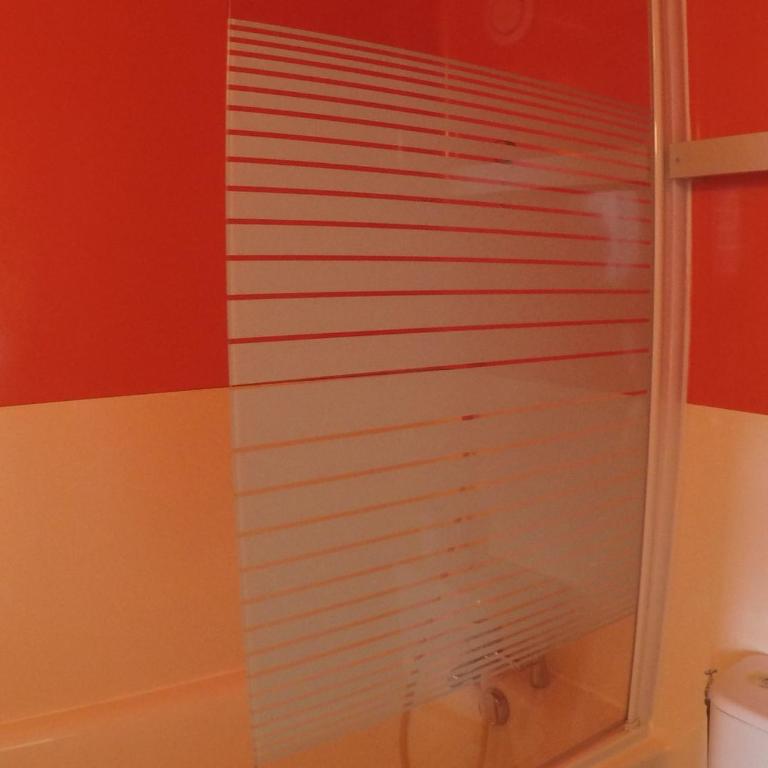 Appartement lumineux 60m² · 2 ch. · Balcon · WIFI · Parking - FR-1-346-557 - Appartement - 7