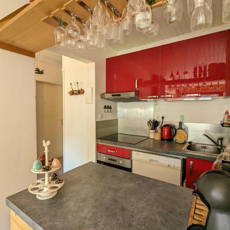 Appartement avec balcon au cœur de La Clusaz - FR-1-459-215 - Appartamento - 6