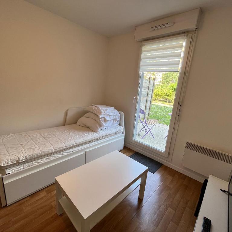 Acajou, Studio avec terrasse et parking privé - Appartement 1 Chambre - 3