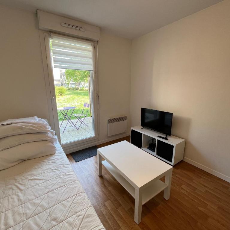 Acajou, Studio avec terrasse et parking privé - Appartement 1 Chambre - 10