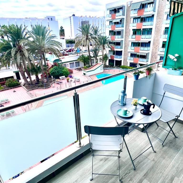FM Beach Home - Apartment with swimming pool near Maspalomas Dunes & Beach - Apartment with Pool View - 4