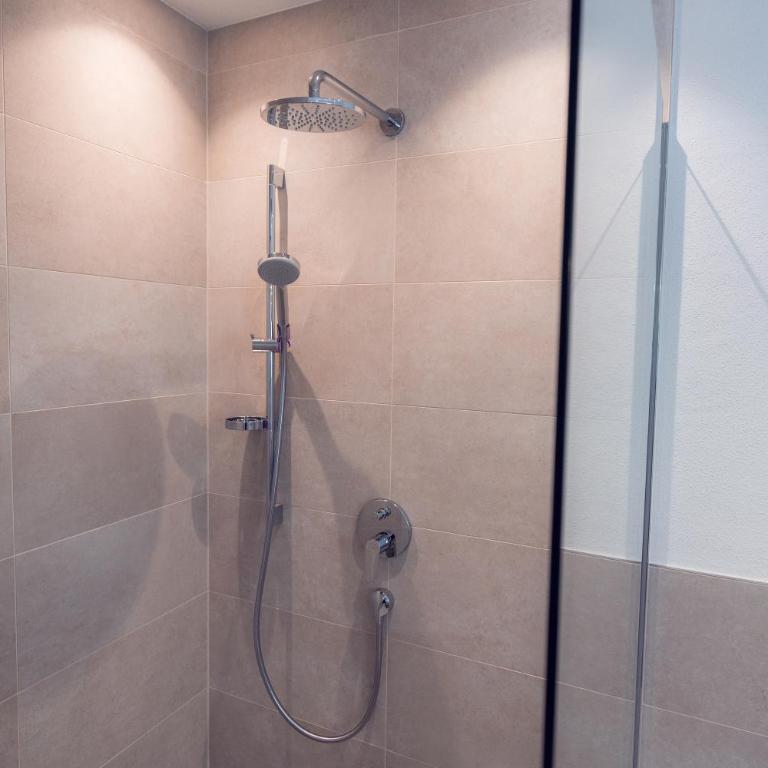 Apart Eder - Apartment mit Balkon - 13