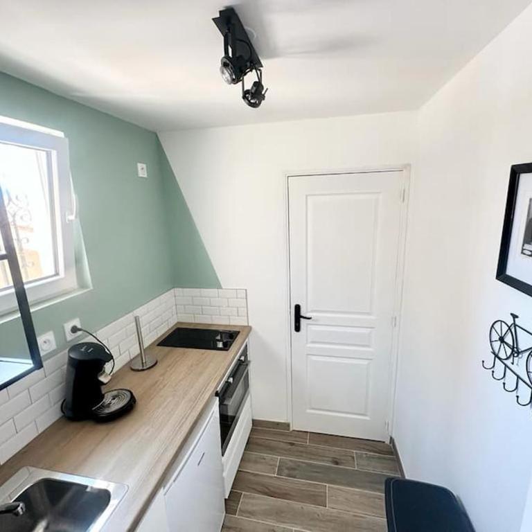 L'Evasion - Baignoire luminothérapie - Climatisé - Apartment mit 1 Schlafzimmer - 14
