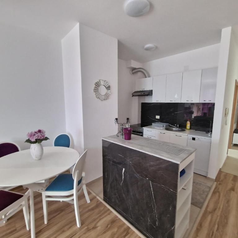 Flat Rafailovic One minute to Beach - Apartman sa 2 Spavaće Sobe - 20
