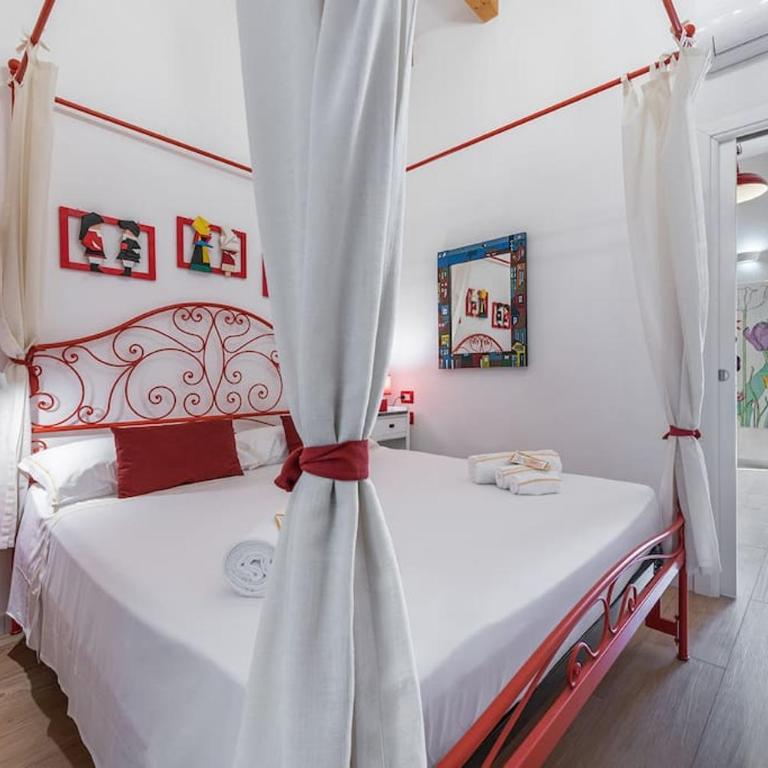 CHARMING HOUSE con doccia sensoriale e cortile interno - CENTRO STORICO - Appartamento Superior con 1 Camera da Letto - 9