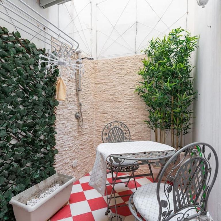 CHARMING HOUSE con doccia sensoriale e cortile interno - CENTRO STORICO - Appartamento Superior con 1 Camera da Letto - 6