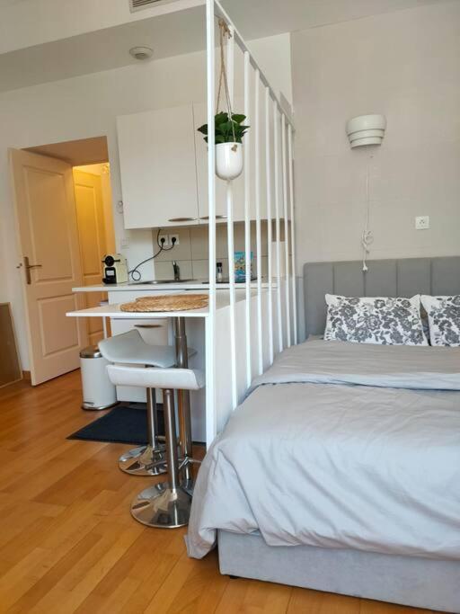 Charmant Studio Quai Joliette - Apartamento de 1 dormitorio - 12