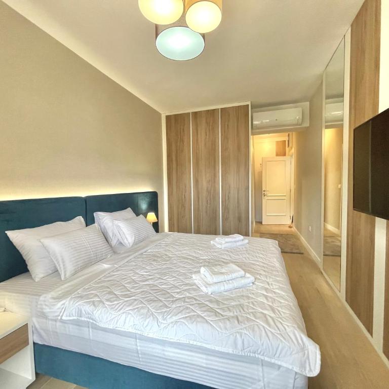 Comfort Apartments Pasha - Dvokrevetna Soba sa Bračnim Krevetom/Zasebnim Krevetima i Pogledom na Planinu - 6