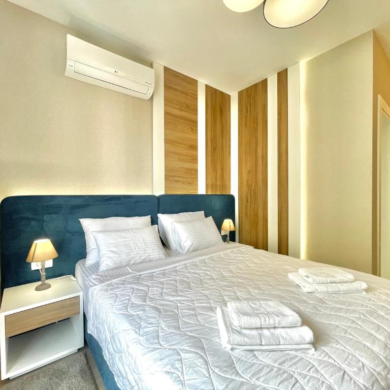 Comfort Apartments Pasha - Dvokrevetna Soba s Bračnim Krevetom/2 Zasebna Kreveta i Pogledom na Grad - 9