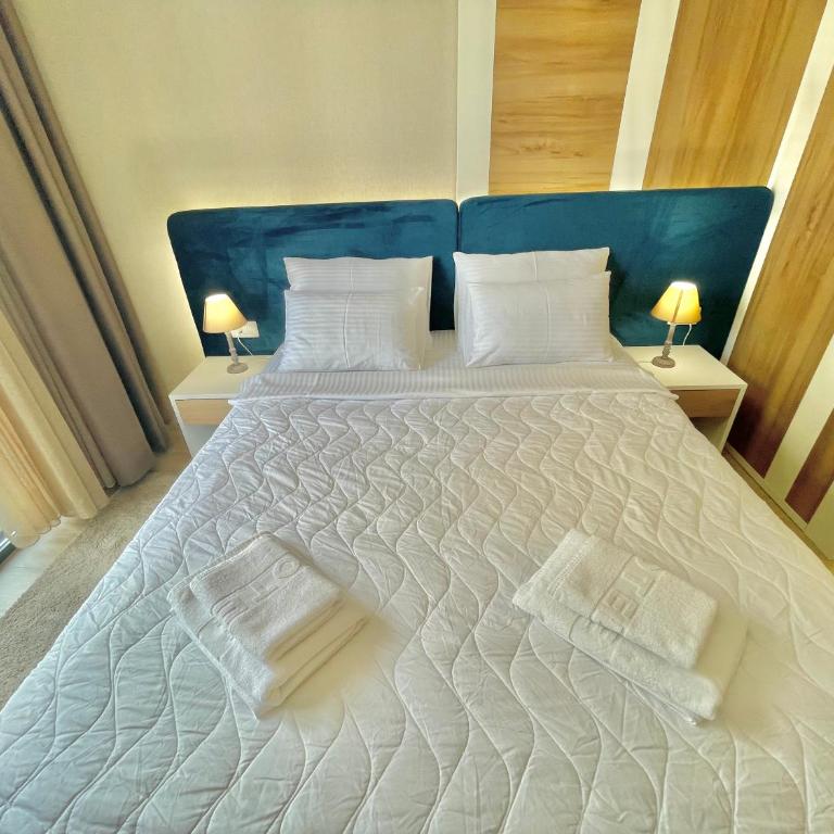Comfort Apartments Pasha - Dvokrevetna Soba sa Bračnim Krevetom/Zasebnim Krevetima i Pogledom na Planinu - 18