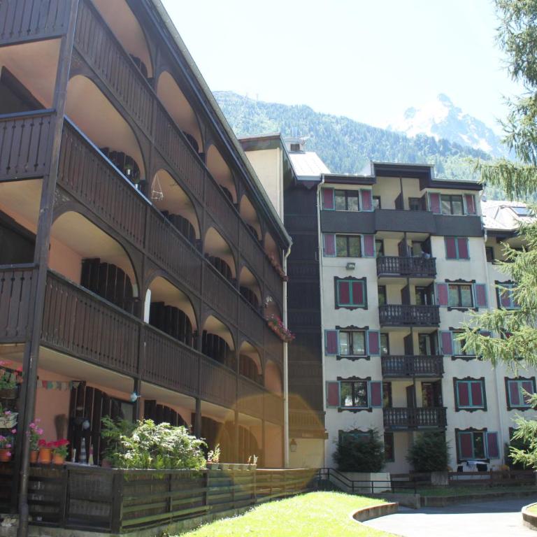 Apartment Jonquille 3 - A Comfortable Chamonix Haven - Appartement 3 Chambres - 1
